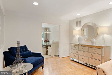 613 N Armistead St, Alexandria, VA 22312 - photo 7