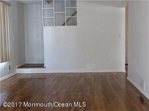 39 Mercury Cir, South Amboy, NJ 08879 - photo 2