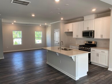 *Pictures from another homesite*