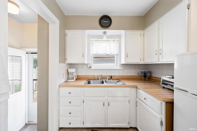 54174 Maple Lane Ave, South Bend, IN 46635 - photo 5