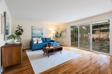 2824 Las Cruces St, Albuquerque, NM 87110 - photo 5