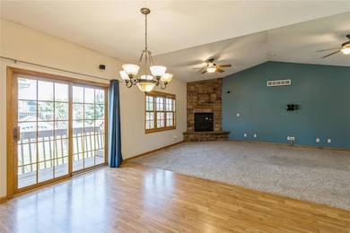 3112 Hart Ave, Des Moines, IA 50320 - photo 7