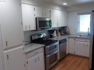 2895 SW 195th Ave, Beaverton, OR 97006 - photo 7