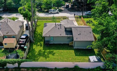 7114 Phillips St, Houston, TX 77088 - photo 5