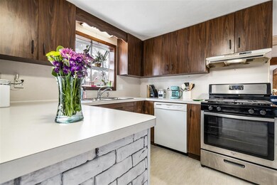 5 Denise St, Nashua, NH 03063 - photo 7