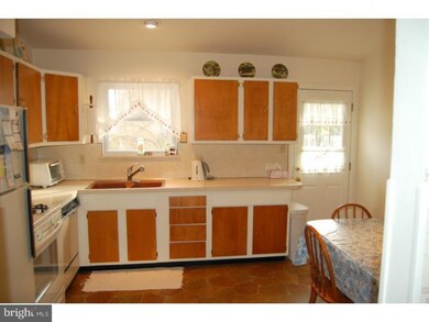 12 School Ln, Willow Grove, PA 19090 - photo 7