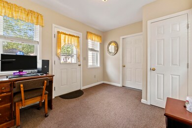 3 Walnut Dr_107