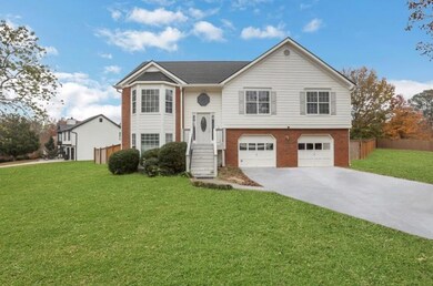 4590 Wheeler Creek Dr, Hoschton, GA 30548 - photo 3