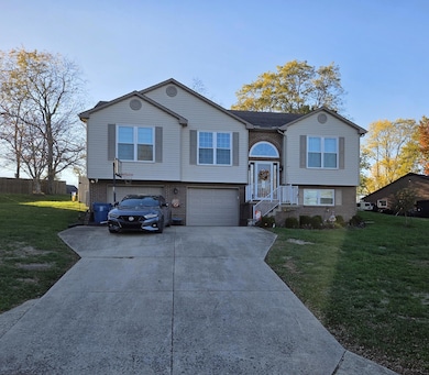 1010 Fairway Dr, Georgetown, KY 40324 - photo 2