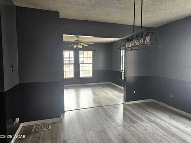 720_Dining rn t0 Living Rm