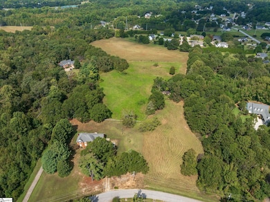 302 Copeland Rd, Greer, SC 29651 - photo 5