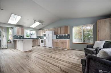 18729 SE 258th Place, Covington, WA 98042 - photo 5