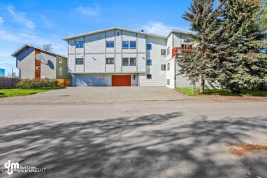 Front Exterior_IMG_5895
