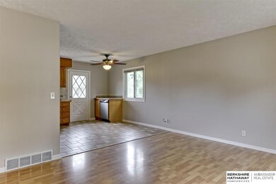 4817 N 131st St, Omaha, NE 68164 - photo 3