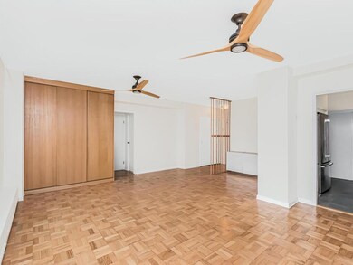 Fordham Hill Oval unit 4A, Bronx, NY 10468 - photo 7