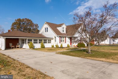 4535 Brenford Rd, Smyrna, DE 19977 - photo 2