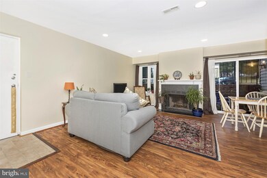 1602 Berry Rose Ct unit 1A, Frederick, MD 21701 - photo 2