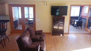 6063 Vroman Rd, Fitchburg, WI 53593 - photo 5