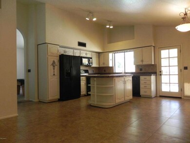 118 W Jeanine Dr, Tempe, AZ 85284 - photo 2