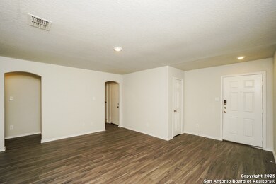 707 Belle Watling, San Antonio, TX 78221 - photo 4