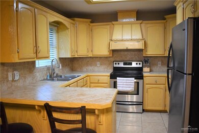 3401 Huron Dr, Weslaco, TX 78596 - photo 4