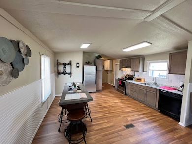 14900 Lasater Rd unit 106, Dallas, TX 75253 - photo 6