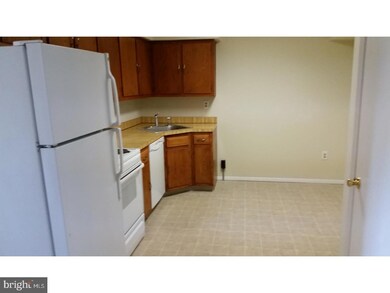 1014 Silver Ct, Hamilton Square, NJ 08690 - photo 2