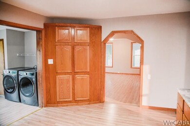 338 Letson Ave, Kenton, OH 43326 - photo 4