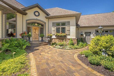 814 Spring Brook Dr, Winona, MN 55987 - photo 4