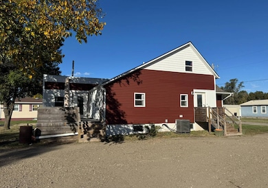 408 South St, Norton, KS 67654 - photo 6