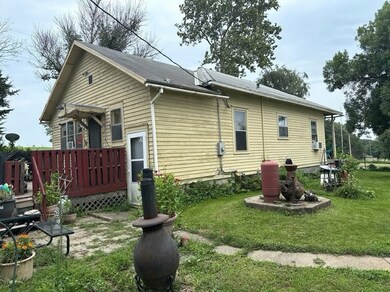 106 Center St, Auburn, NE 68305 - photo 3