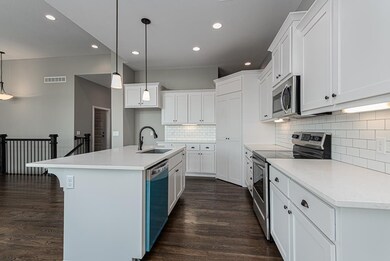 4751 Lakecrest Dr, Shawnee, KS 66218 - photo 6