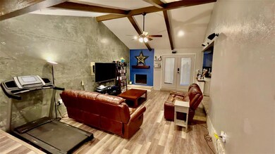 2913 Murphy Dr, Bedford, TX 76021 - photo 2