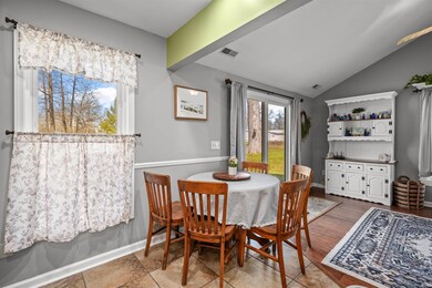 2011 Olladale Dr, Fort Wayne, IN 46808 - photo 7