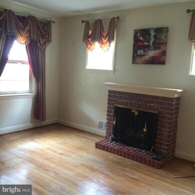 3618 Eastwood Dr, Baltimore, MD 21206 - photo 5