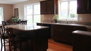 72 W Meadow Ct, Milford, NH 03055 - photo 2