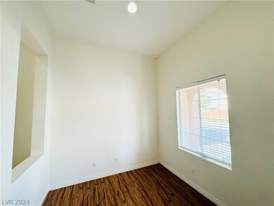 1857 Cape Cod Landing Dr, Las Vegas, NV 89135 - photo 6