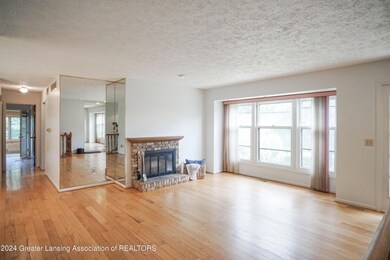 7110 Creekside Dr. - Renee Dwyer-12