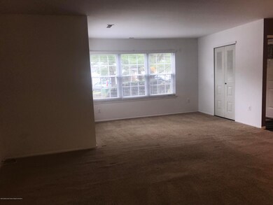 49 Snowberry Ct unit 293, Red Bank, NJ 07701 - photo 3