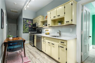 182 Cypress St unit 3, Providence, RI 02906 - photo 4