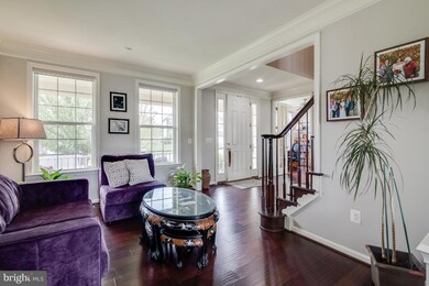 6008 Fox Haven Ct, Woodbridge, VA 22193 - photo 4