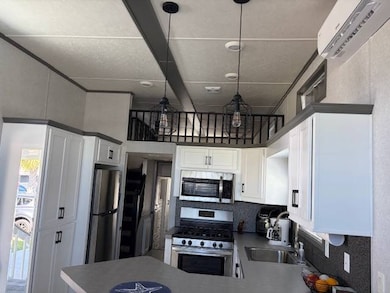 3369 Ronnie Way, Avon Park, FL 33825 - photo 5