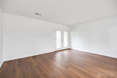 3060 Bright Bounty Ln unit 13, Dayton, OH 45449 - photo 7