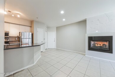 2048x1365-1701_E_Colter_St_unit_390__Pho