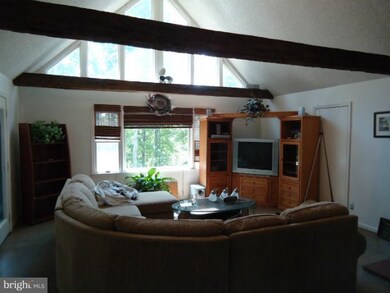 43767 Drum Cliff Rd, Hollywood, MD 20636 - photo 4