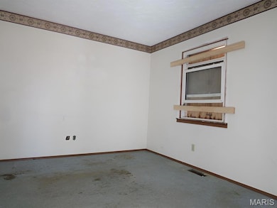 611 23rd St, Carlyle, IL 62231 - photo 4