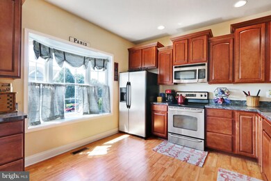 429 Channing Dr, Chambersburg, PA 17201 - photo 4