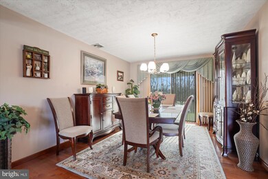 58 Clarence Ave, Shoemakersville, PA 19555 - photo 5