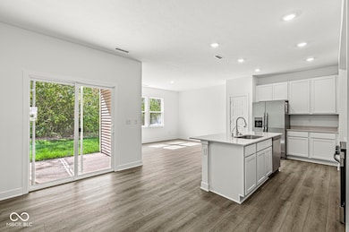 7567 Marin Pkwy, Cumberland, IN 46229 - photo 4