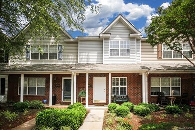 Easy Living- In This Low -Maintenance Neighborhood